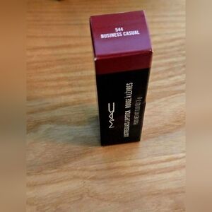 MAC Business Casual Lipstick 544 Lustreglass